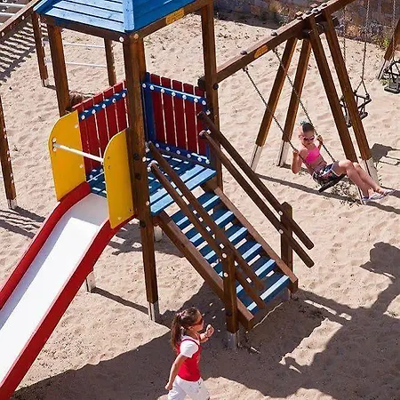 Arina Sand 3*